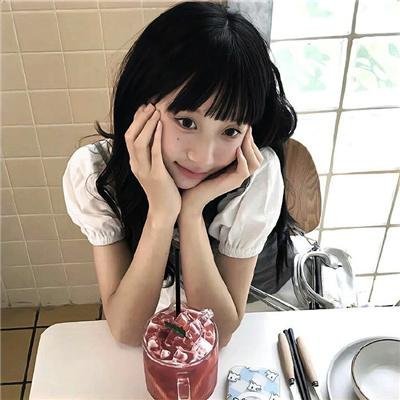 无边春色戏两儍